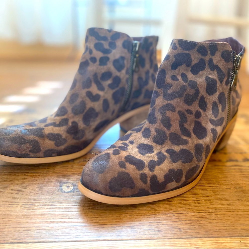 L&B Leopard Booties